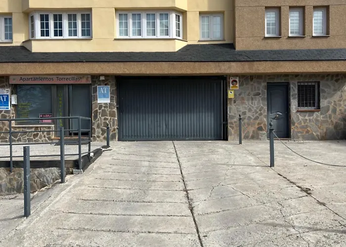 Arttyfal Con Garaje Incluido Y Wifi Διαμέρισμα *